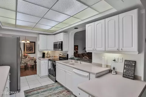 1372 John Anderson Dr, Ormond Beach, FL 32176 photo 11