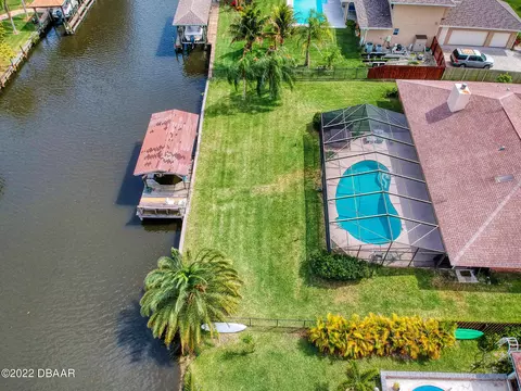 6285 E Anchor Ln, Rockledge, FL 32955 photo 2