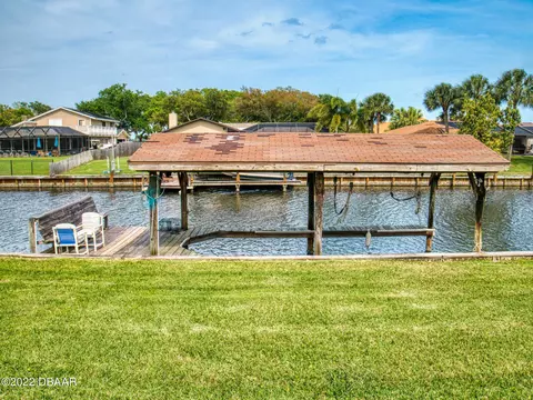 6285 E Anchor Ln, Rockledge, FL 32955 photo 4
