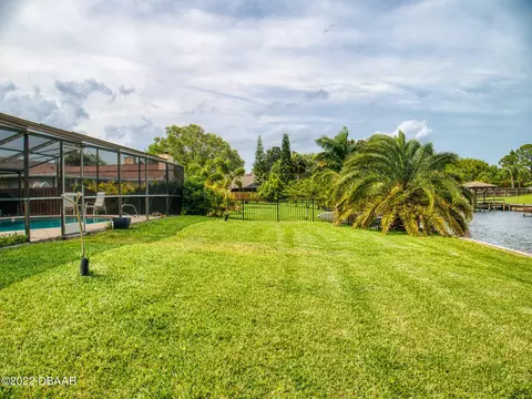 6285 E Anchor Ln, Rockledge, FL 32955 photo 5