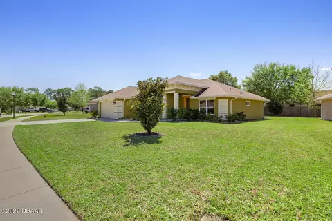 1424 Springleaf Dr, Ormond Beach, FL 32174 photo 3