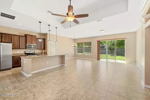 1424 Springleaf Dr, Ormond Beach, FL 32174 photo 2