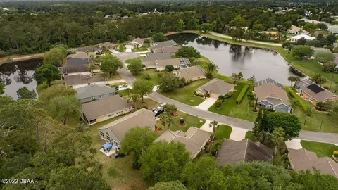 915 Woodstream Ln, Ormond Beach, FL 32174 photo 6