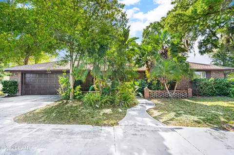 1322 N Beach St, Ormond Beach, FL 32174 photo 1