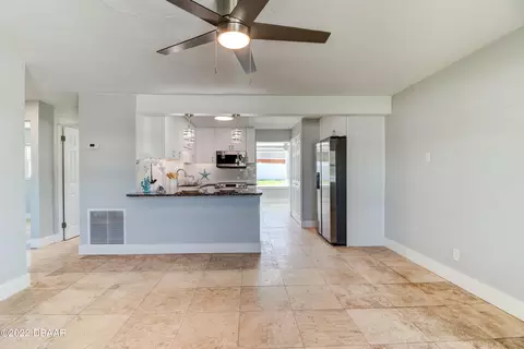 60 Seacrest Dr, Ormond Beach, FL 32176 photo 5