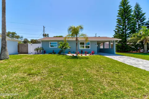 60 Seacrest Dr, Ormond Beach, FL 32176 photo 2