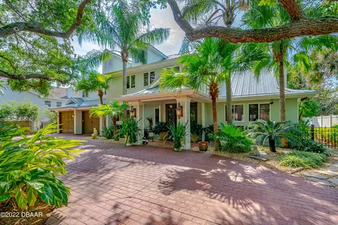 936 John Anderson Dr, Ormond Beach, FL 32176 photo 1