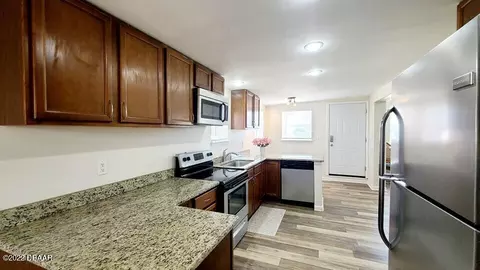 6 Alamanda Dr, Ormond Beach, FL 32176 photo 5