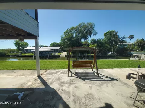 186 Hibiscus Rd, Edgewater, FL 32141 photo 5