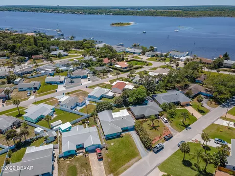 58 Rivocean Dr, Ormond Beach, FL 32176 photo 4