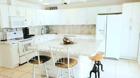 1 Evergreen Cir, Ormond Beach, FL 32176 photo 5