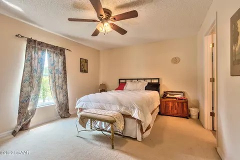 2725 Yule Tree Dr, Edgewater, FL 32141 photo 4