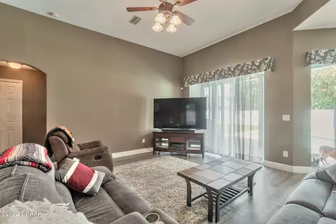 23 Acanthus Cir, Ormond Beach, FL 32174 photo 4