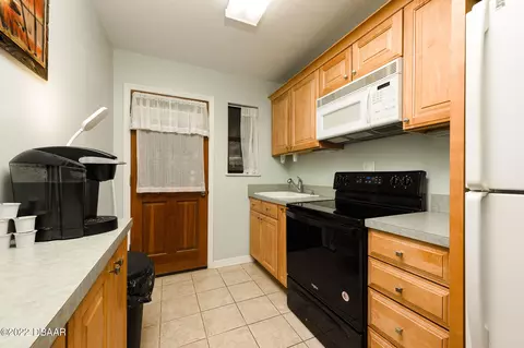 164 Cardinal Dr #B, Ormond Beach, FL 32176 photo 11