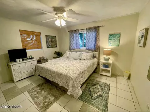 51 Seaside Dr, Ormond Beach, FL 32176 photo 9