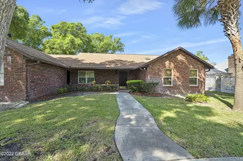 1524 N Beach St, Ormond Beach, FL 32174 photo 2