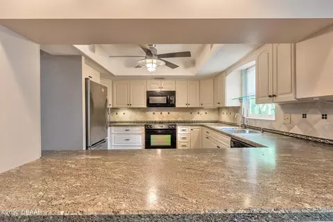 1111 Wandering Oaks Dr, Ormond Beach, FL 32174 photo 12