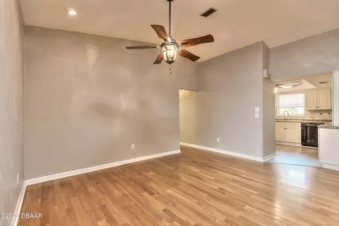 1111 Wandering Oaks Dr, Ormond Beach, FL 32174 photo 6