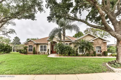 1425 Kilrush Dr, Ormond Beach, FL 32174 photo 4