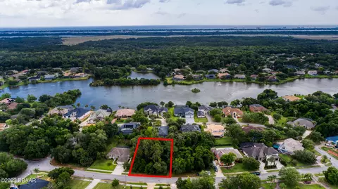 79 Lakebluff Dr, Ormond Beach, FL 32174 photo 4