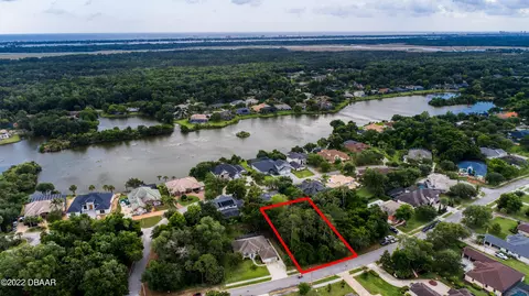 79 Lakebluff Dr, Ormond Beach, FL 32174 photo 3