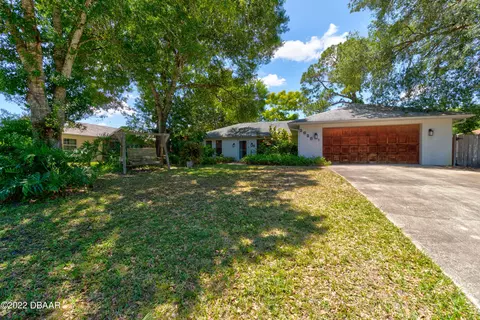 2628 Queen Palm Dr, Edgewater, FL 32141 photo 2