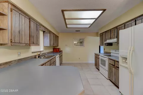 2628 Queen Palm Dr, Edgewater, FL 32141 photo 7