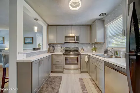 84 Sylvania Pl, Ormond Beach, FL 32174 photo 13