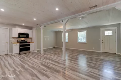 684 S Center St, Ormond Beach, FL 32174 photo 3