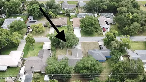 1720 Orange Tree Dr, Edgewater, FL 32132 photo 6