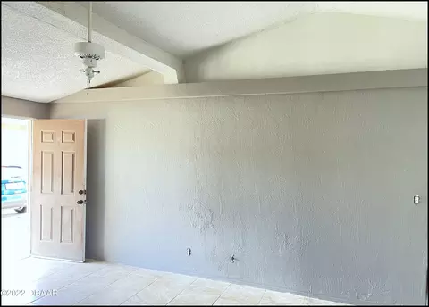 34 River Shore Dr, Ormond Beach, FL 32176 photo 2