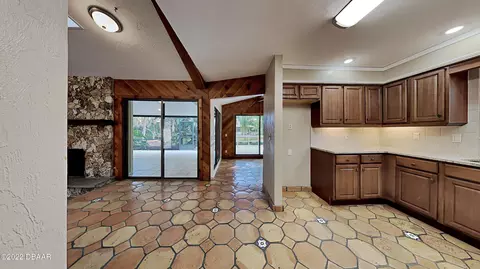 1091 Peninsula Dr, Ormond Beach, FL 32174 photo 7