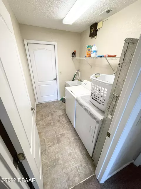 3104 Queen Palm Dr, Edgewater, FL 32141 photo 20