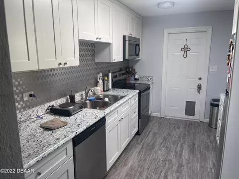 104 S Capri Dr, Ormond Beach, FL 32174 photo 6