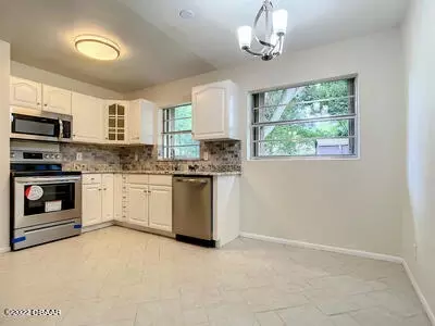 1817 Green Pl, Ormond Beach, FL 32174 photo 9