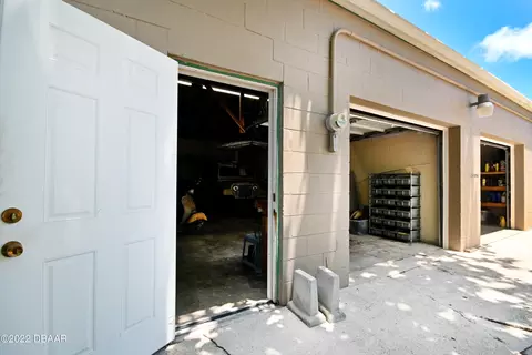 107 W Pine Bluff St, Edgewater, FL 32132 photo 33