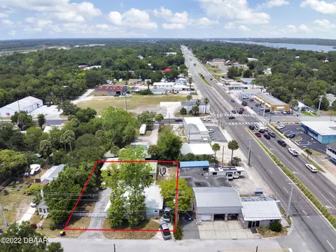 107 W Pine Bluff St, Edgewater, FL 32132 photo 4