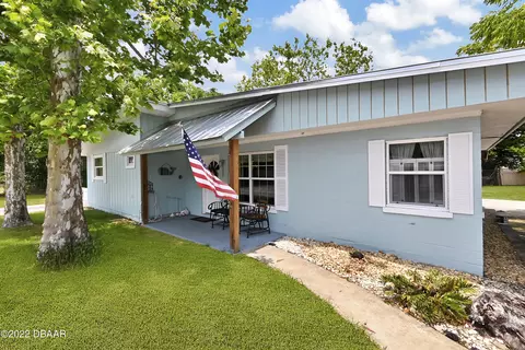 107 W Pine Bluff St, Edgewater, FL 32132