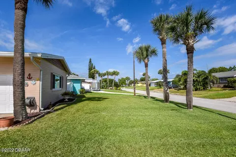 86 Ivanhoe Dr, Ormond Beach, FL 32176 photo 9