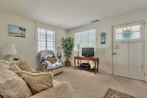 15 Brooks Dr, Ormond Beach, FL 32176 photo 5