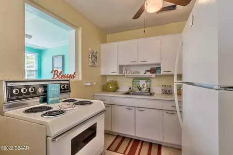 15 Brooks Dr, Ormond Beach, FL 32176 photo 8