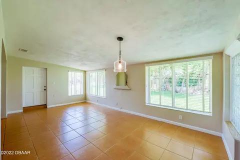 97 Driftwood Ave, Ormond Beach, FL 32176 photo 9