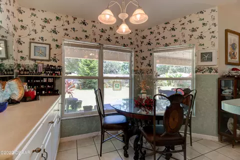 2621 Pine Tree Dr, Edgewater, FL 32141 photo 8