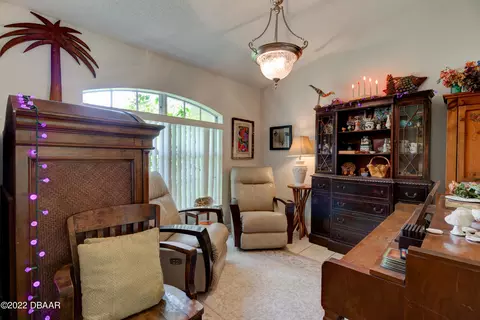 2621 Pine Tree Dr, Edgewater, FL 32141 photo 5