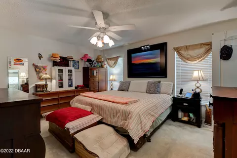 2621 Pine Tree Dr, Edgewater, FL 32141 photo 10