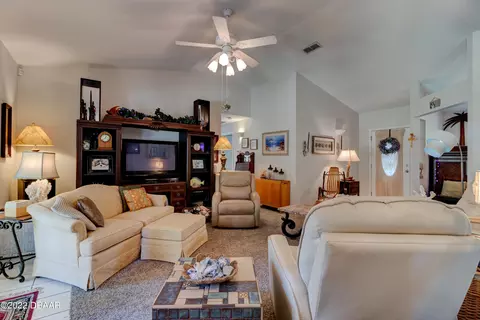 2621 Pine Tree Dr, Edgewater, FL 32141 photo 4