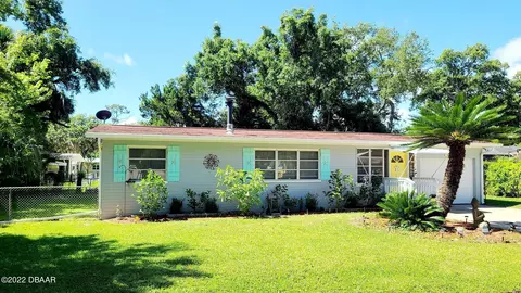 38 Mcalister Dr, Ormond Beach, FL 32174 photo 2