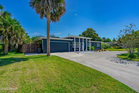 35 Dormont Dr, Ormond Beach, FL 32176 photo 2