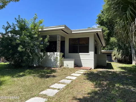 698 Alcazar Ave, Ormond Beach, FL 32174 photo 1