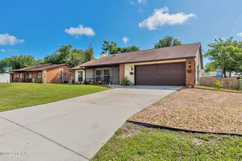 2519 Unity Tree Dr, Edgewater, FL 32141 photo 2